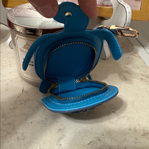 Blue and Denim Turtle Coin Purse - Picture 3 of 3